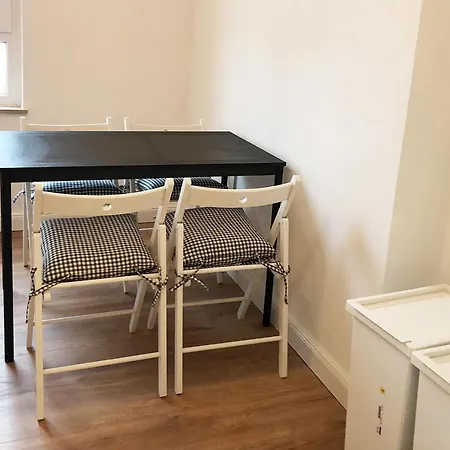 City-villa-apartment For Assembler Workers * Bad Homburg vor der Hoehe